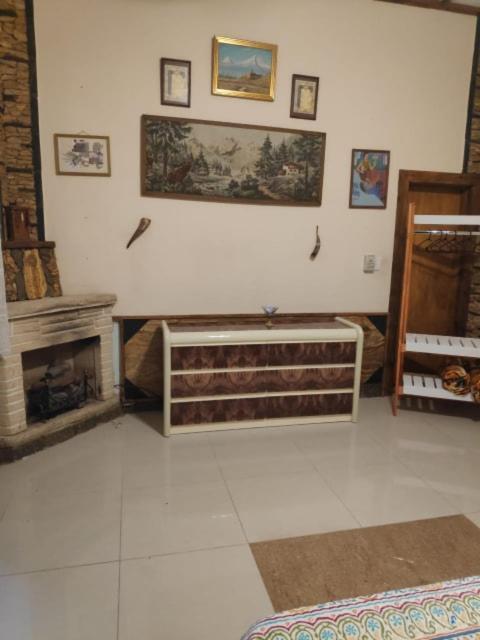 Casa D'Vilero En Temperley Esterno foto